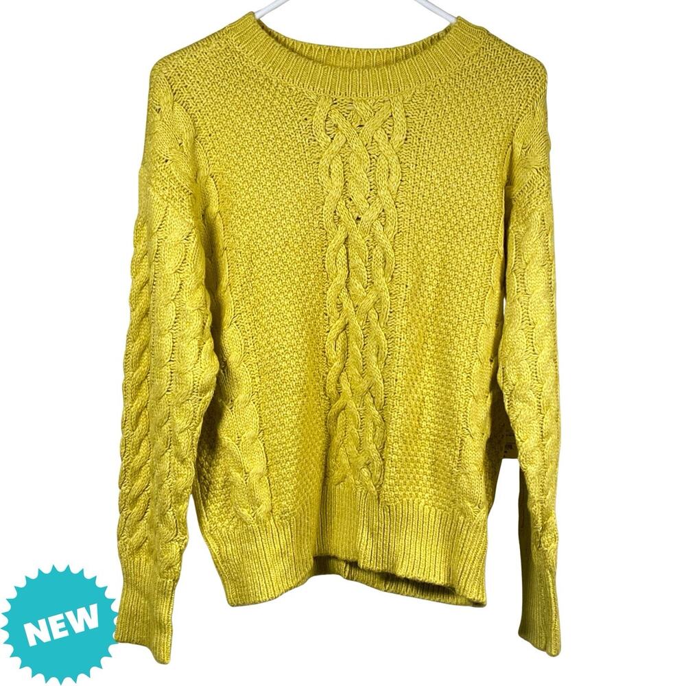 St Johns Bay Sweater Womens Size Medium Crewneck Pullover Warm Olive Cable Knit